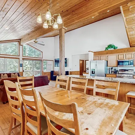 Fawn Lodge